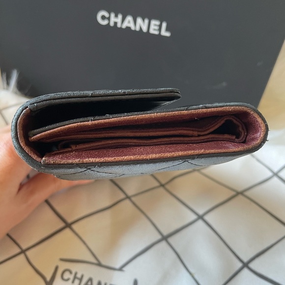 Classic Matelasse Long Wallet Black - Picture 7 of 12